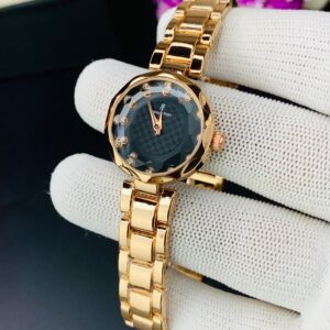 A-P - Rose Gold Chain Black Dial